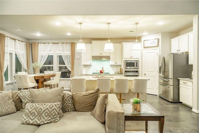 3419 Cabernet Shores Drive, Fulshear, TX 77441