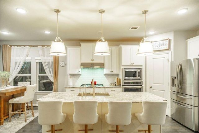 3419 Cabernet Shores Drive, Fulshear, TX 77441