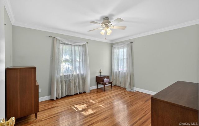 88 Philadelphia Avenue, Massapequa Park, NY 11762