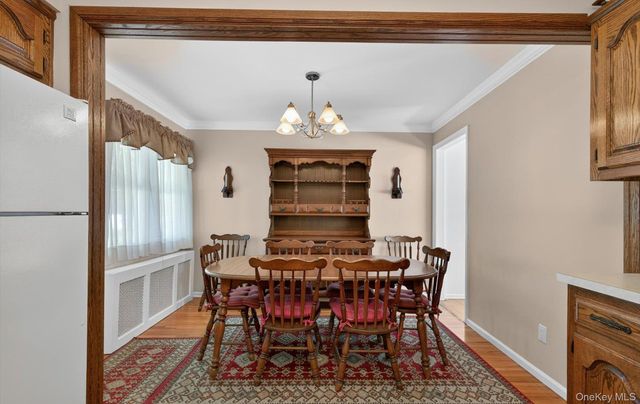 88 Philadelphia Avenue, Massapequa Park, NY 11762