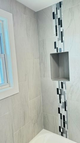 727 Water Street, Hobart, IN 46342