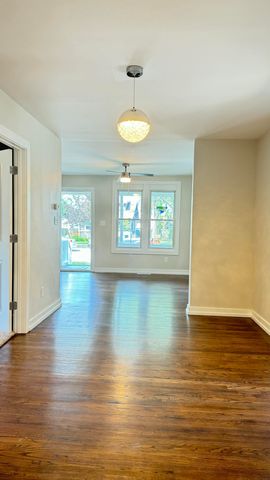 727 Water Street, Hobart, IN 46342