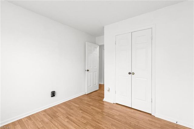 1100 Strauss DR, Virginia Beach, VA 23454