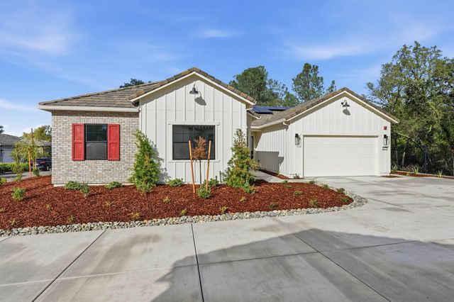 4871 S Hidden Crossing Cir, Granite Bay, CA 95746