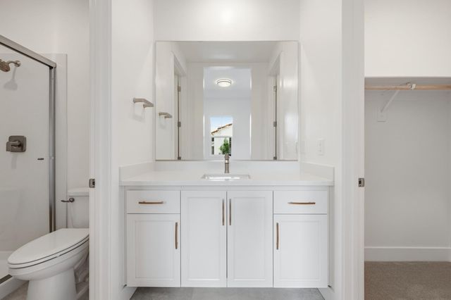 4871 S Hidden Crossing Cir, Granite Bay, CA 95746