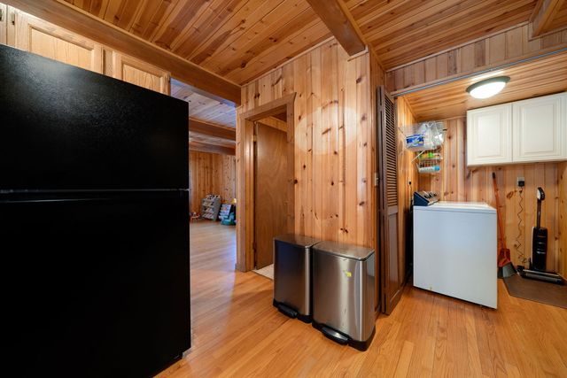 325 ROCHESTER Road, Poplar Grove, IL 61065