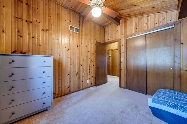 325 ROCHESTER Road, Poplar Grove, IL 61065