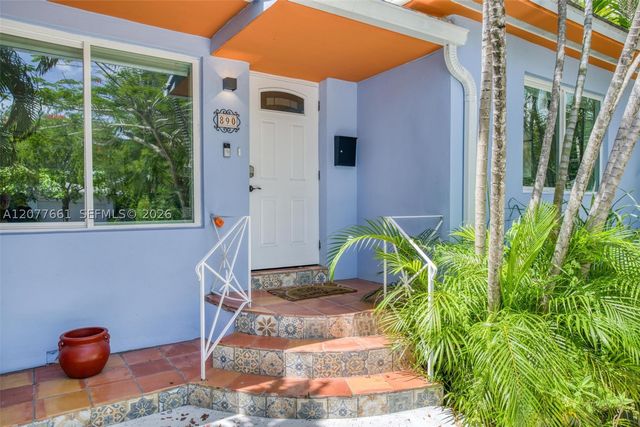 890 NE 90th St, Miami, FL 33138