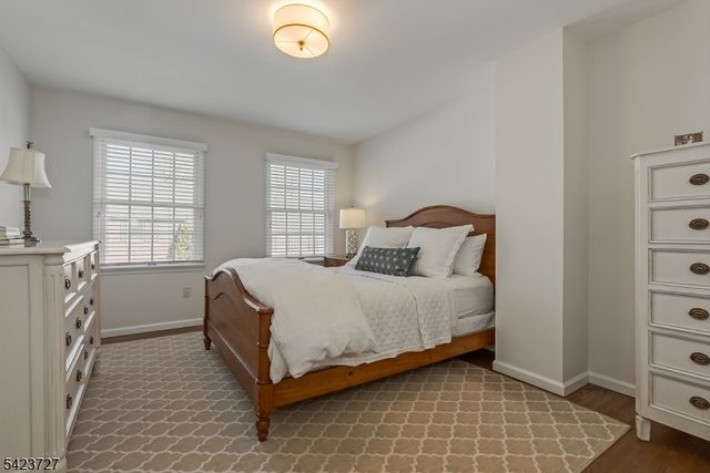 12 Eastgate Sq, Westfield Town, NJ 07090