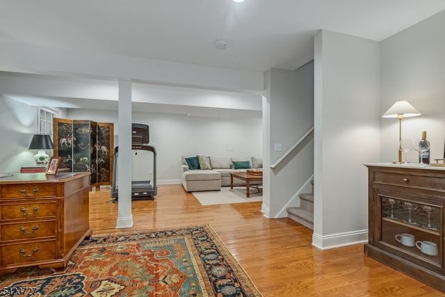 12 Eastgate Sq, Westfield Town, NJ 07090