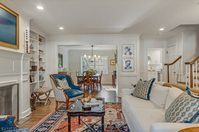 12 Eastgate Sq, Westfield Town, NJ 07090