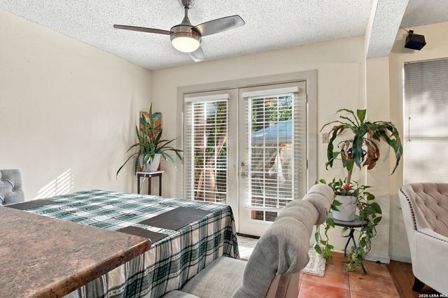 1510 CANYON PARKE DR, San Antonio, TX 78232