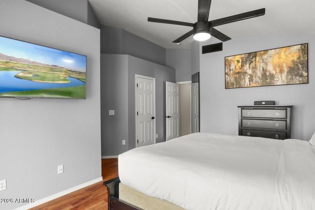 172 W SHANNON Street, Gilbert, AZ 85233