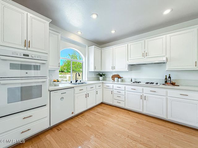 1685 Glider Court, Thousand Oaks, CA 91320