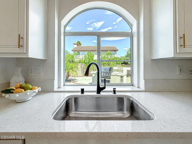 1685 Glider Court, Thousand Oaks, CA 91320