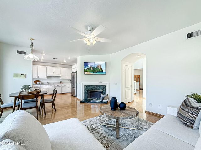 1685 Glider Court, Thousand Oaks, CA 91320