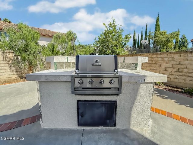 1685 Glider Court, Thousand Oaks, CA 91320