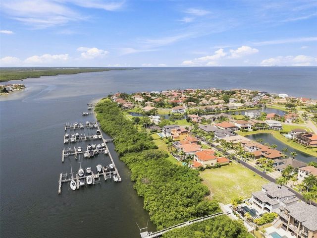 6111 LAGOMAR LANE, Apollo Beach, FL 33572