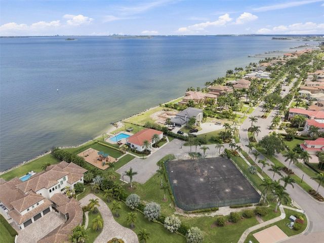 6111 LAGOMAR LANE, Apollo Beach, FL 33572