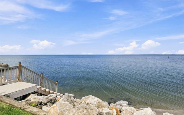 6111 LAGOMAR LANE, Apollo Beach, FL 33572