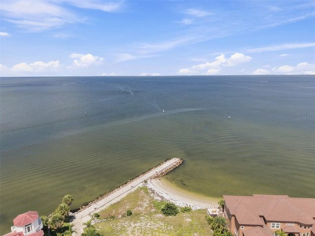 6111 LAGOMAR LANE, Apollo Beach, FL 33572