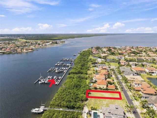 6111 LAGOMAR LANE, Apollo Beach, FL 33572