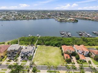 6111 LAGOMAR LANE, Apollo Beach, FL 33572