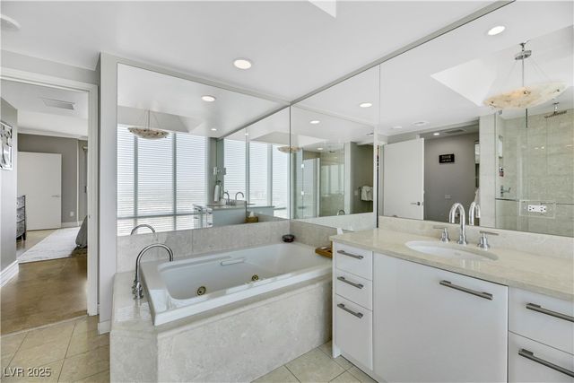 322 Karen Avenue 4001, Las Vegas, NV 89109