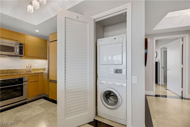 322 Karen Avenue 4001, Las Vegas, NV 89109