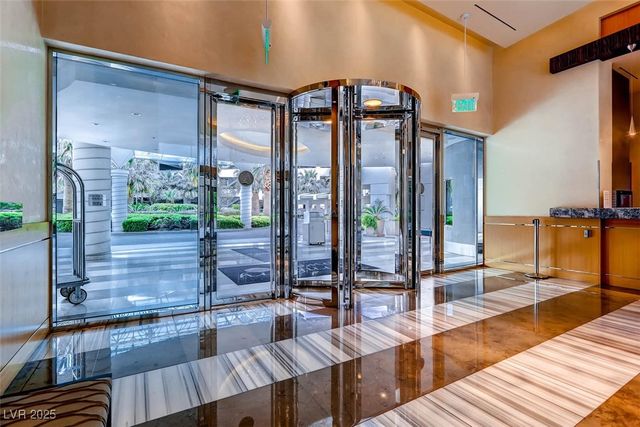 322 Karen Avenue 4001, Las Vegas, NV 89109