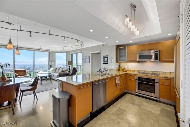 322 Karen Avenue 4001, Las Vegas, NV 89109