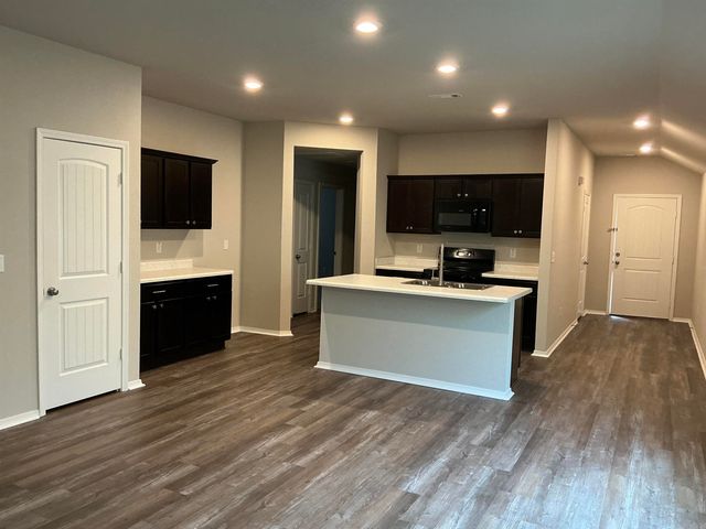 8024 Kim Drive, North Little Rock, AR 72113