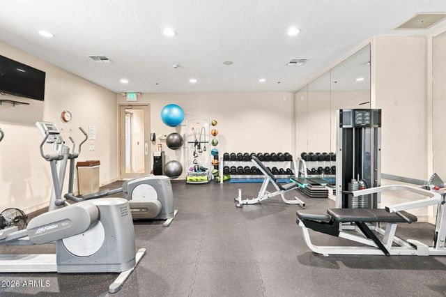 17 W VERNON Avenue 409, Phoenix, AZ 85003