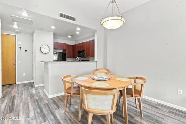 17 W VERNON Avenue 409, Phoenix, AZ 85003