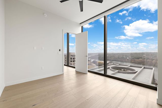 44 East Ave 1210, Austin, TX 78701