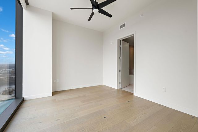 44 East Ave 1210, Austin, TX 78701