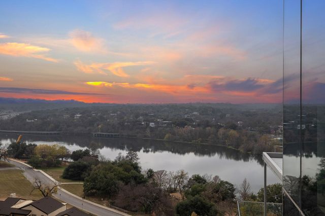 44 East Ave 1210, Austin, TX 78701