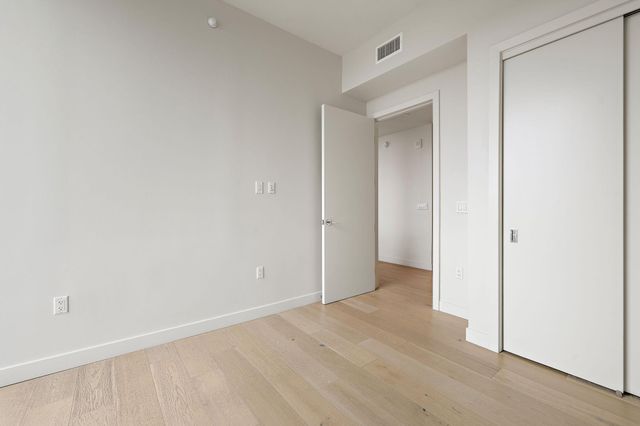 44 East Ave 1210, Austin, TX 78701