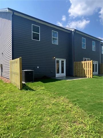 60 Berryville Drive, Dawsonville, GA 30534