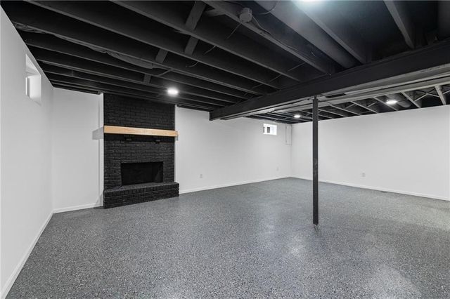 7637 N Stoddard Avenue, Kansas City, MO 64152