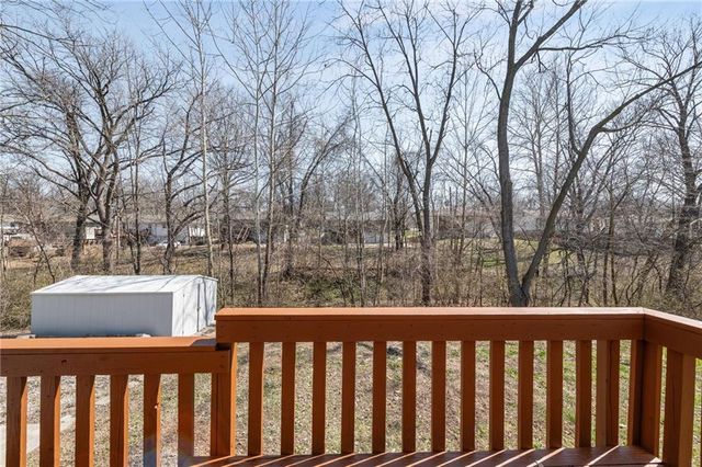 7637 N Stoddard Avenue, Kansas City, MO 64152