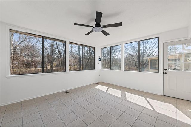 7637 N Stoddard Avenue, Kansas City, MO 64152