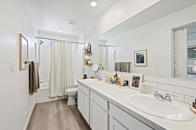 5613 E Bollo St., Nampa, ID 83687