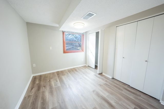 2079 3rd Street N, North Saint Paul, MN 55109