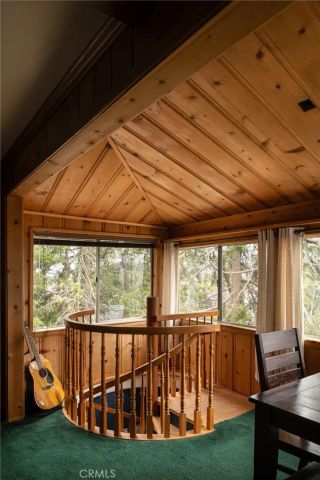 29196 Lake Brook Avenue, Cedar Glen, CA 92321