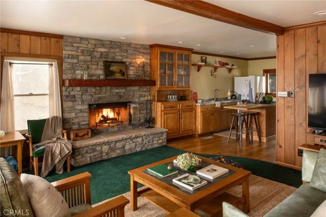 29196 Lake Brook Avenue, Cedar Glen, CA 92321