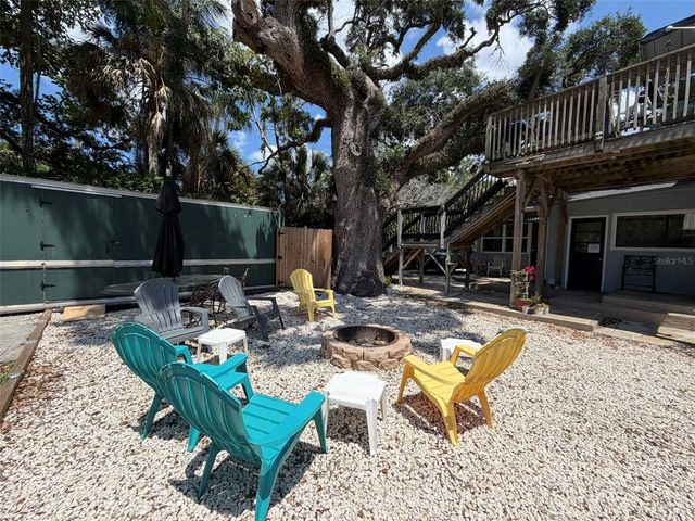 101 W LEMON STREET 3, Tarpon Springs, FL 34689