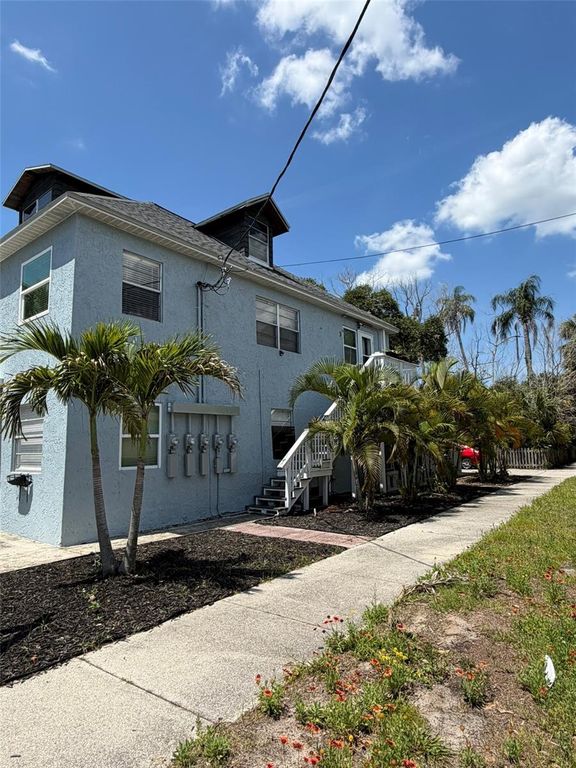 101 W LEMON STREET 3, Tarpon Springs, FL 34689