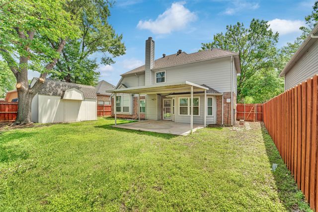 340 Clayton Street, Grand Prairie, TX 75052