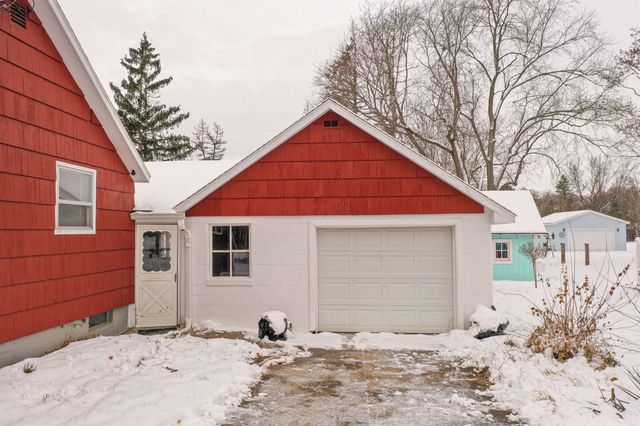 3209 Hospers Street, Grand Blanc Twp, MI 48439